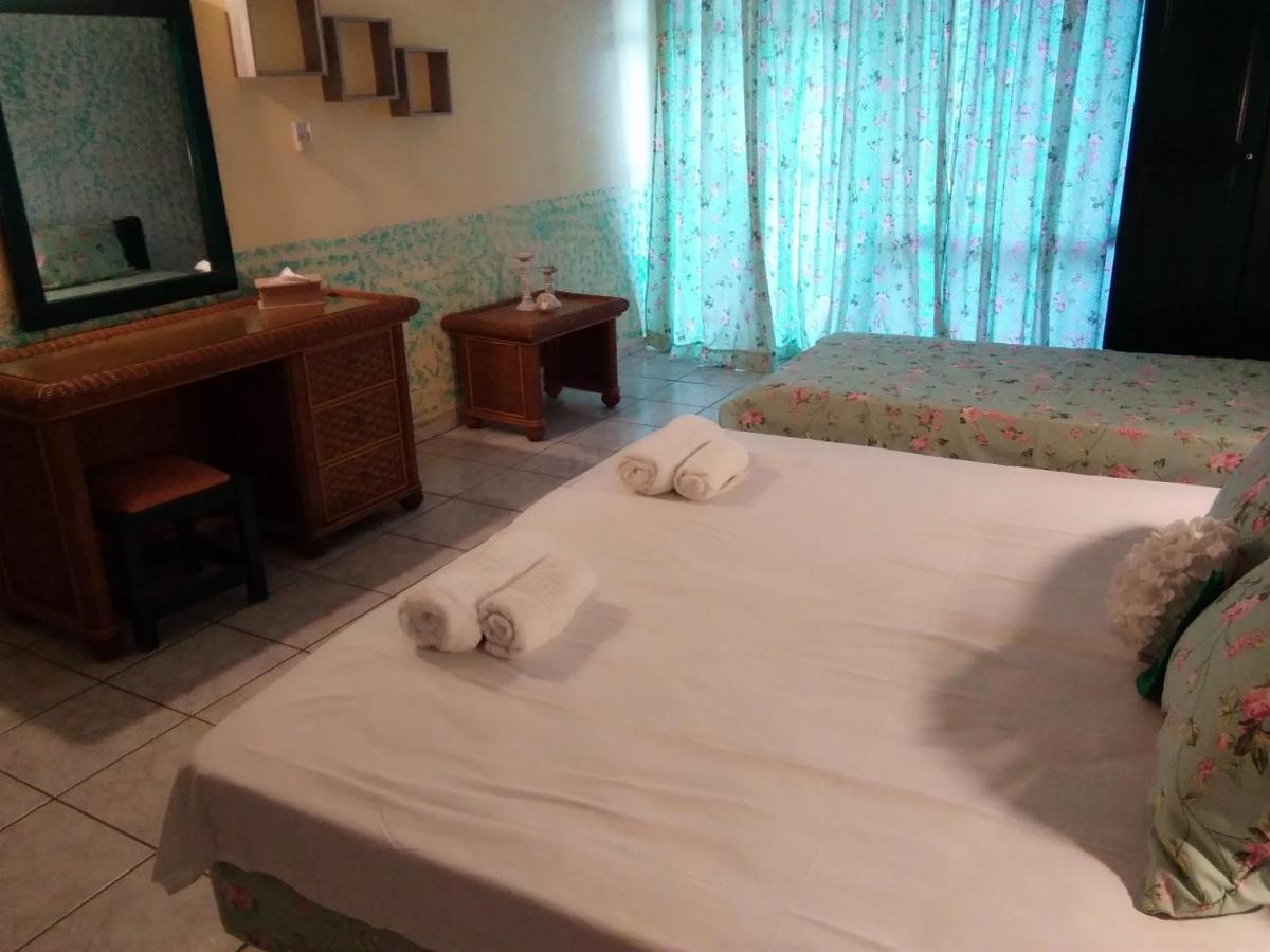 Nikos Victoria Hotel Skiathos Town Bagian luar foto