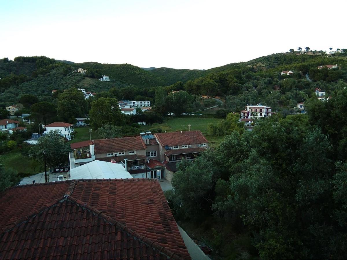 Nikos Victoria Hotel Skiathos Town Bagian luar foto