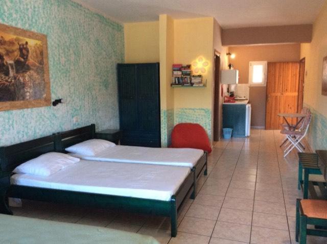 Nikos Victoria Hotel Skiathos Town Bagian luar foto